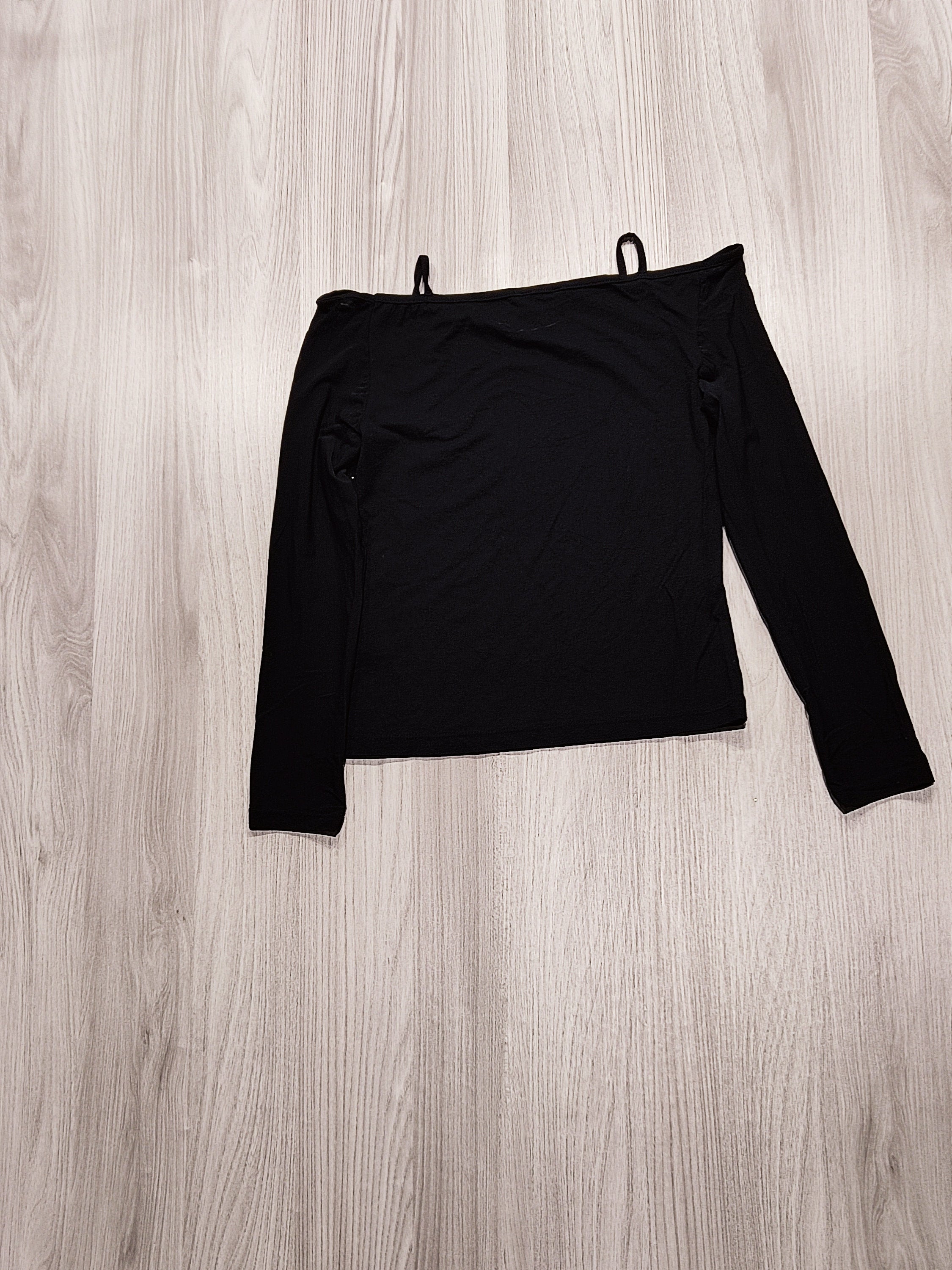 Angie fekete-ezüst csíkos hosszú ujjú felsõ