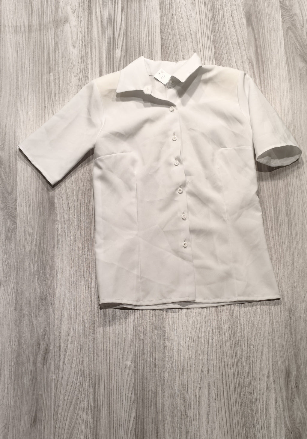Fehér rövid ujjú elegáns blúz