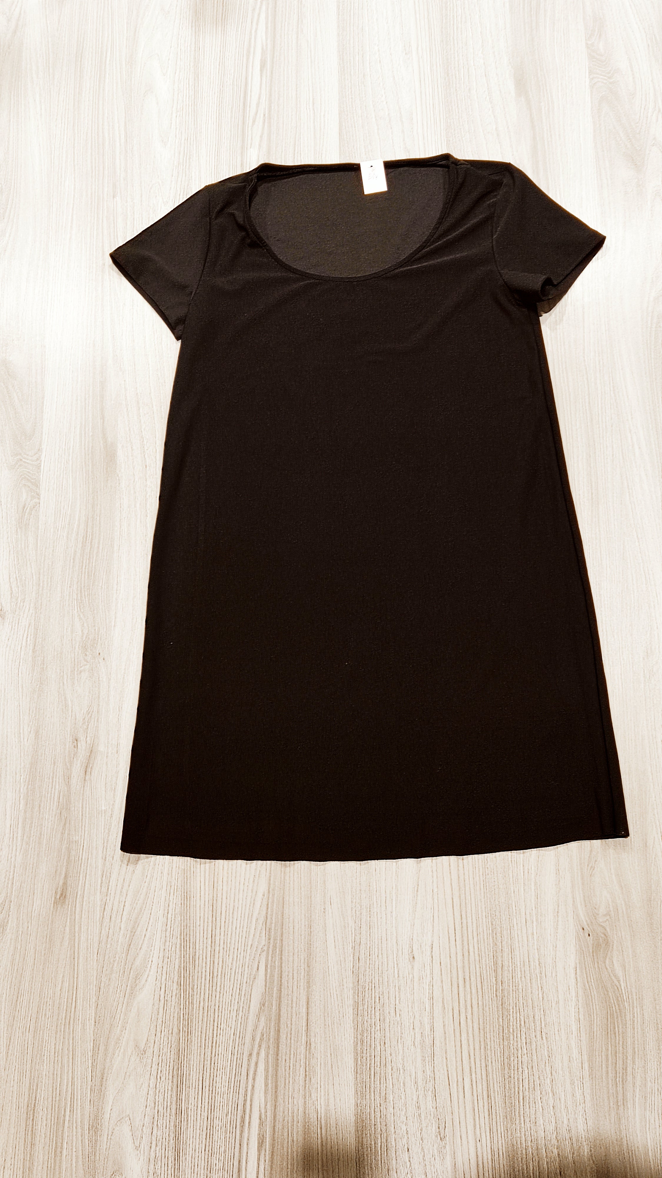 Fekete basic egyberuha