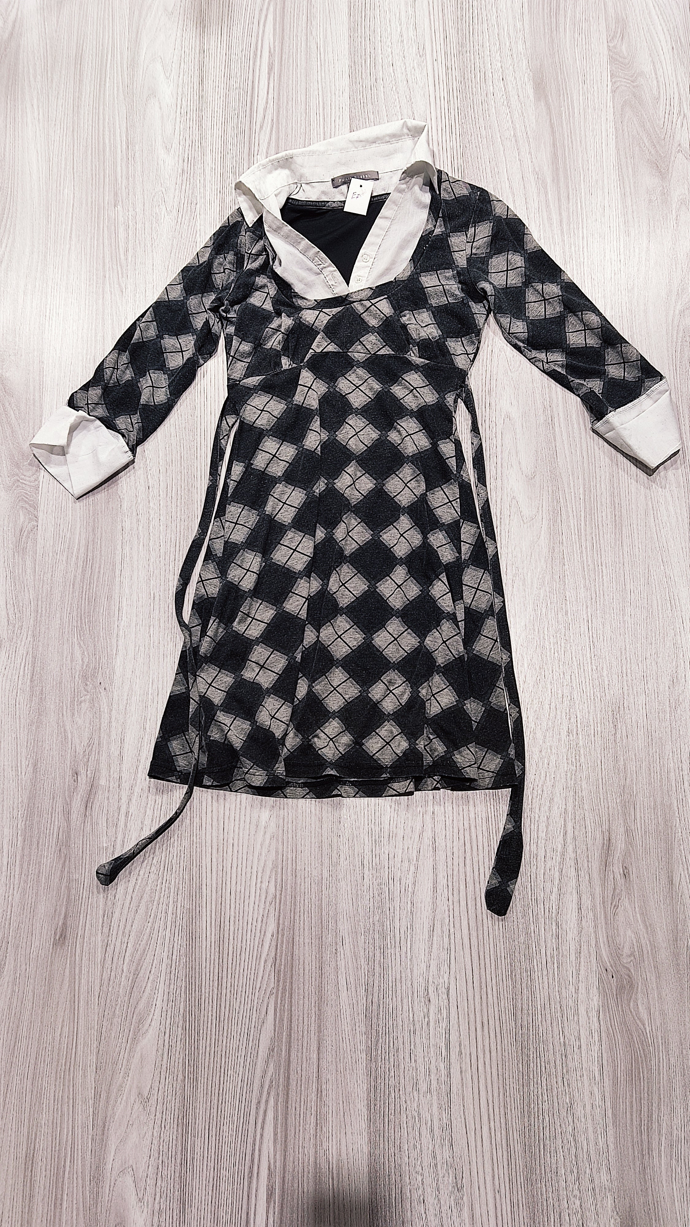 Philip Russel mintás átlapolt egyberuha