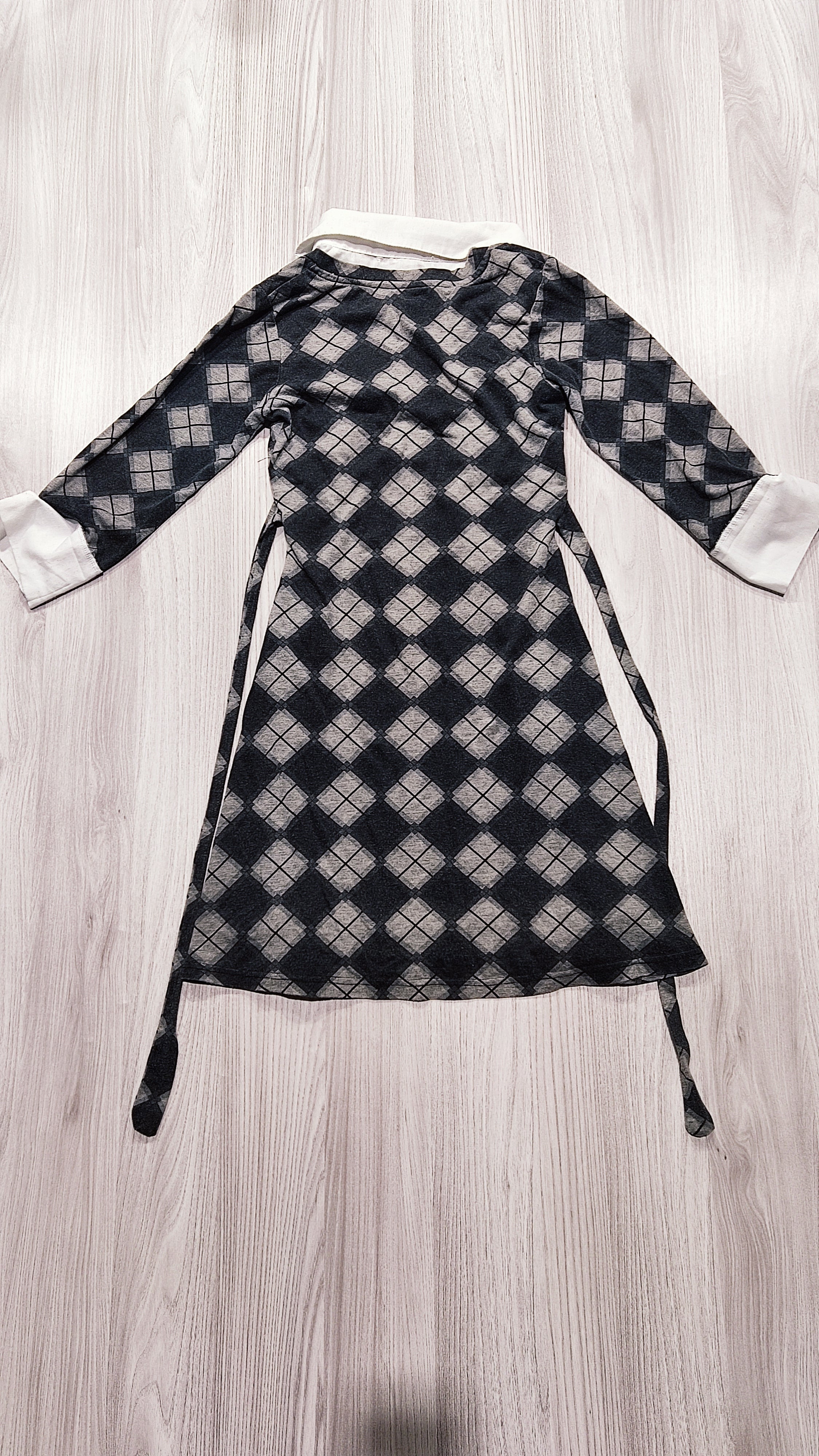 Philip Russel mintás átlapolt egyberuha