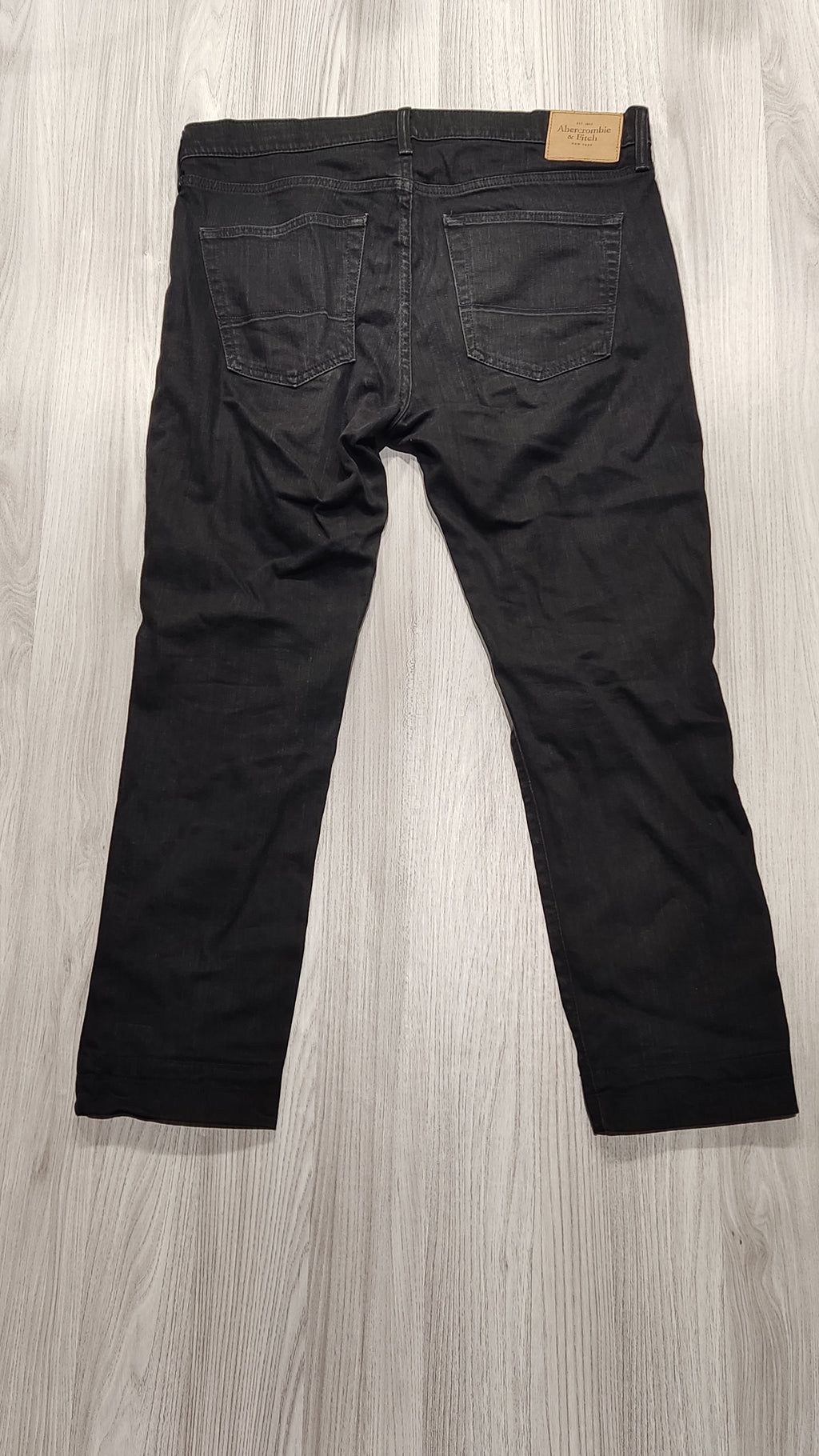 Abercrombie & Fitch fekete farmer