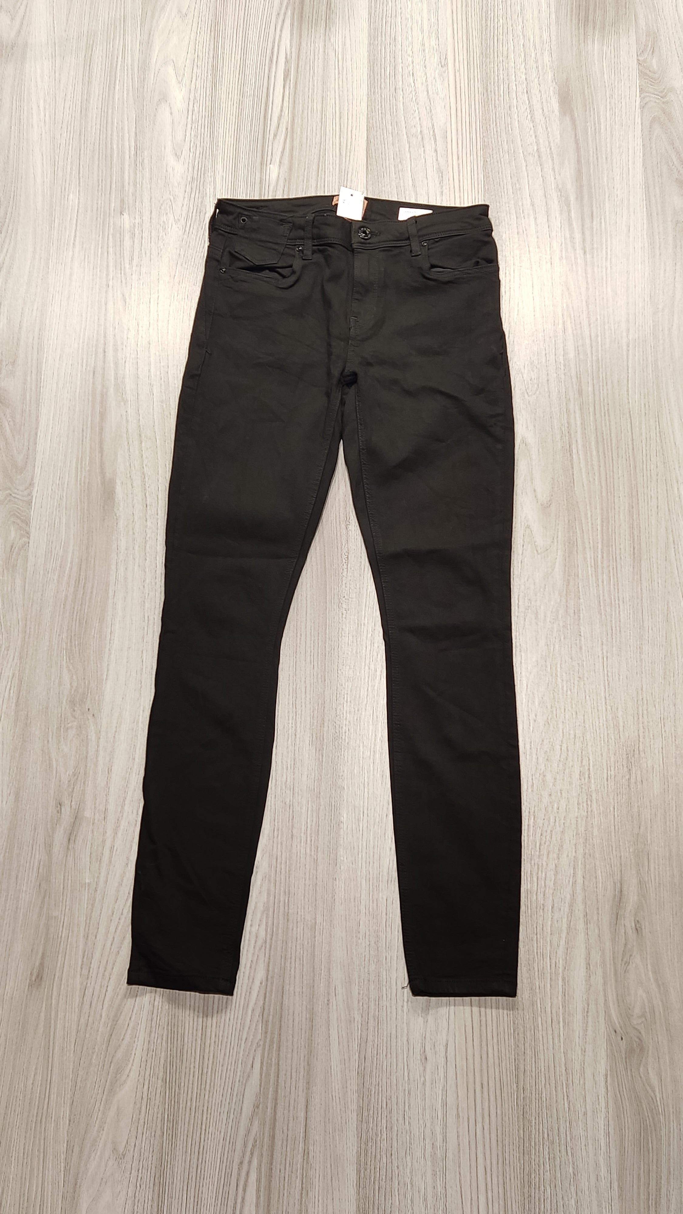 Only világoskék farmer