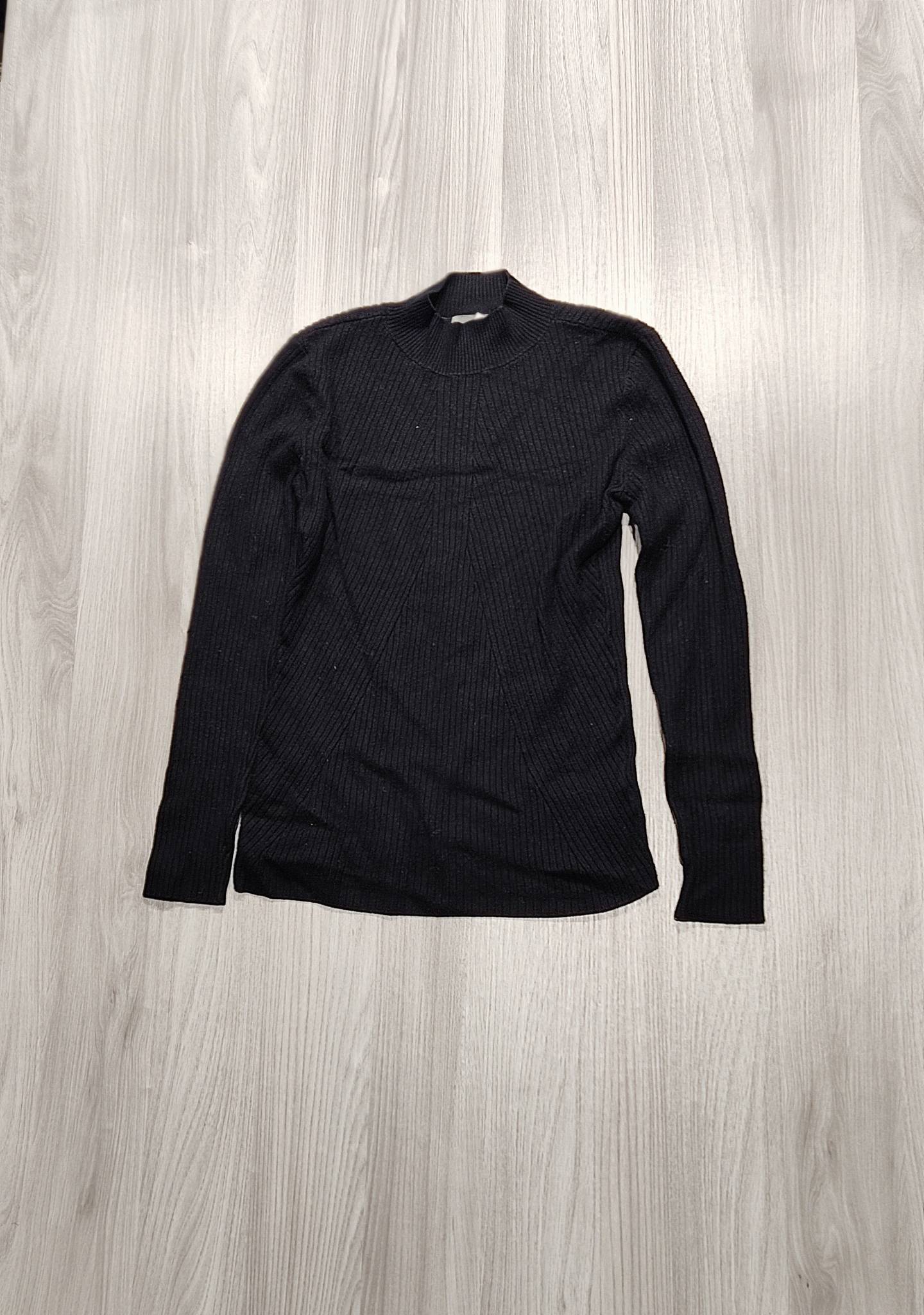H&M fekete bordázott felsõ