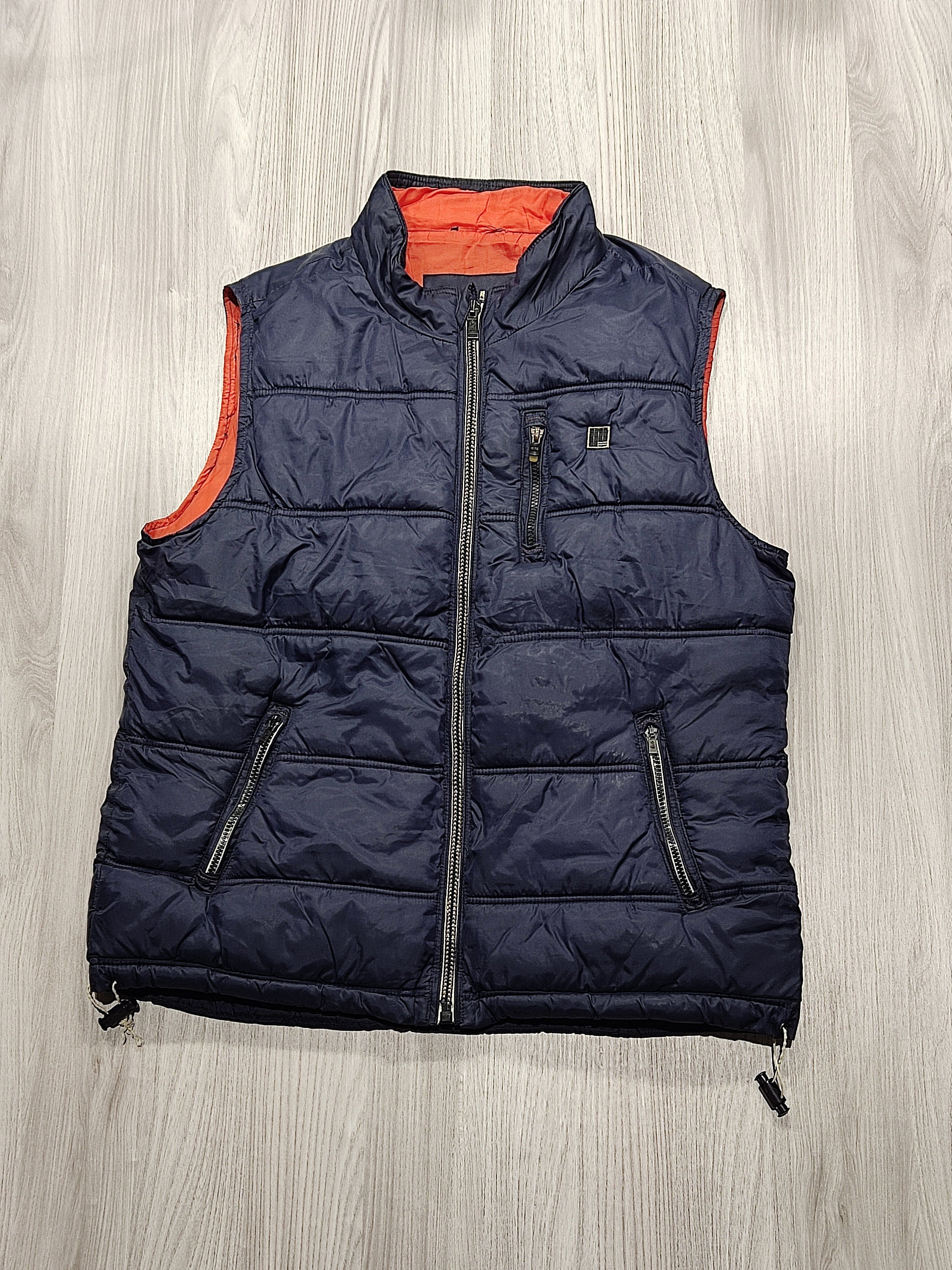 Reserved khaki kapucnis nõi mellény