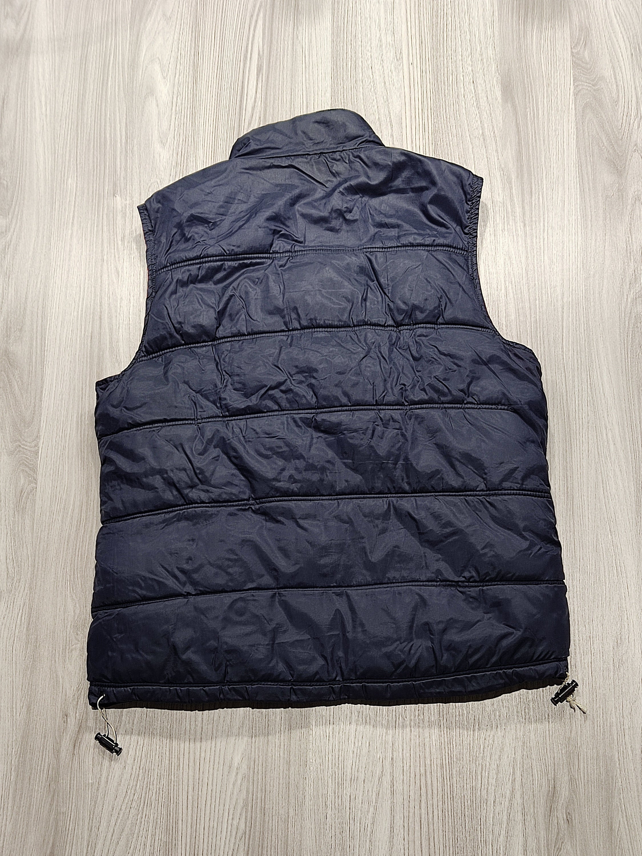 Reserved khaki kapucnis nõi mellény