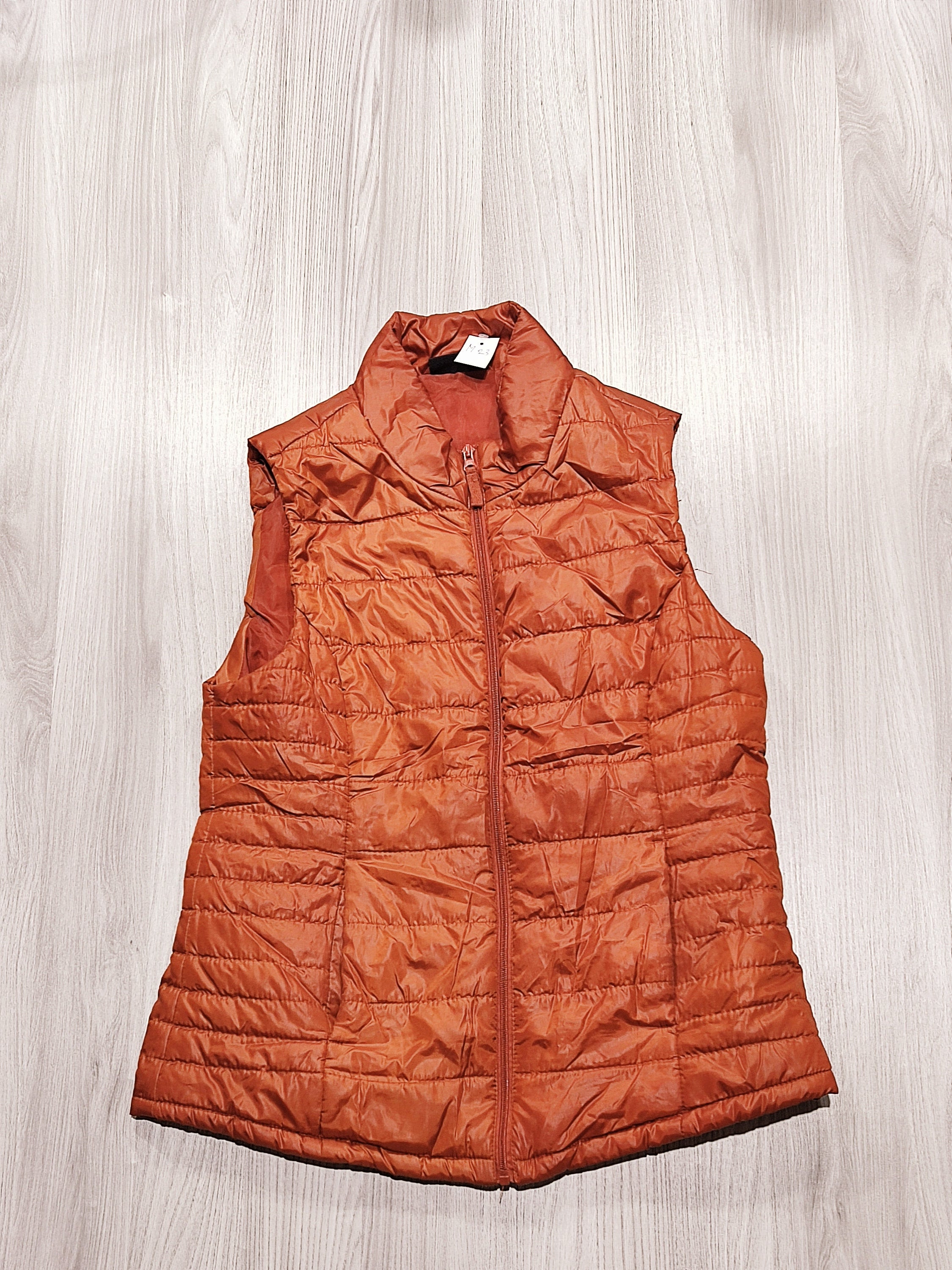 Janina piros steppelt mellény