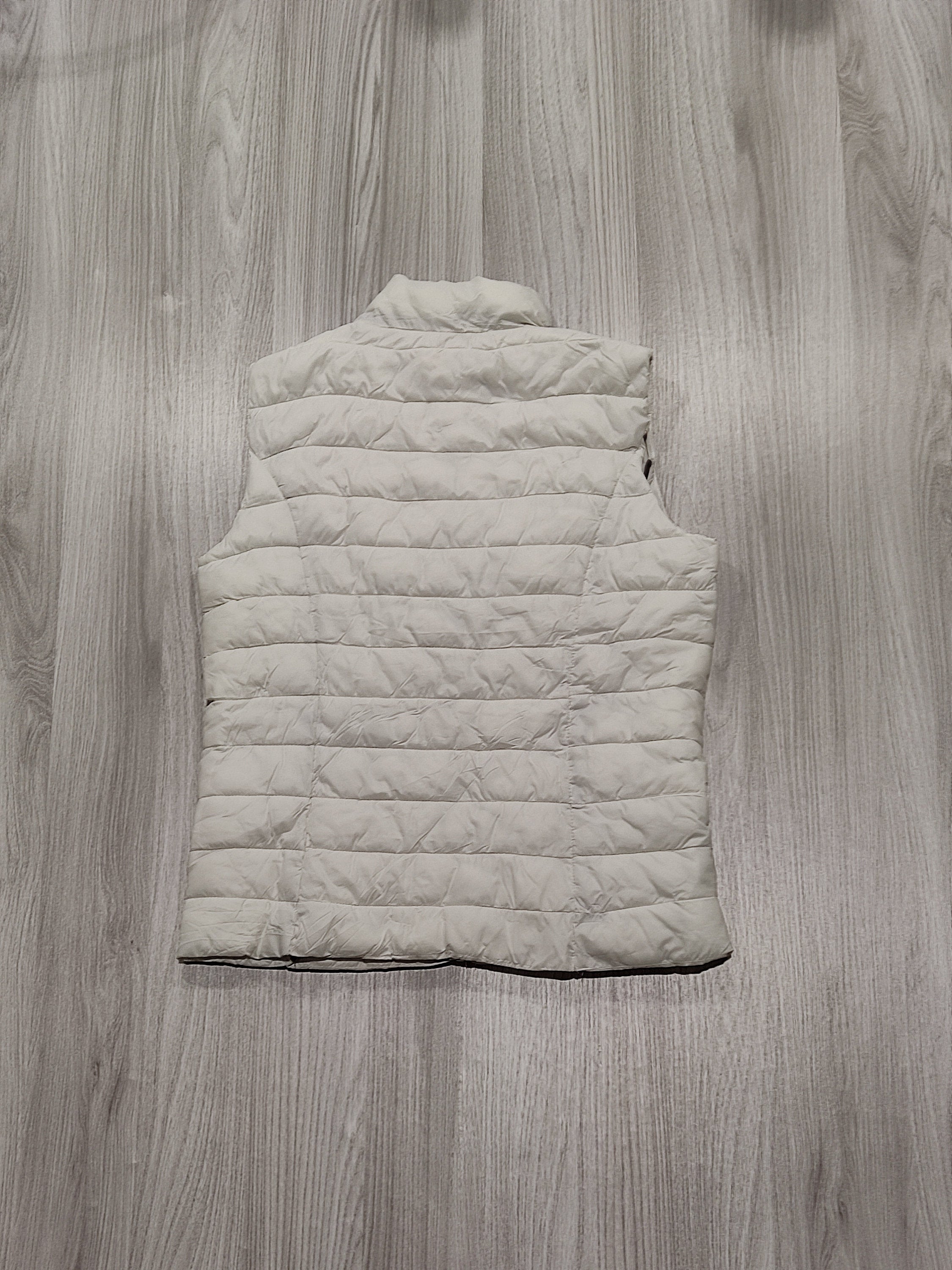 Chicorée fehér steppelt mellény