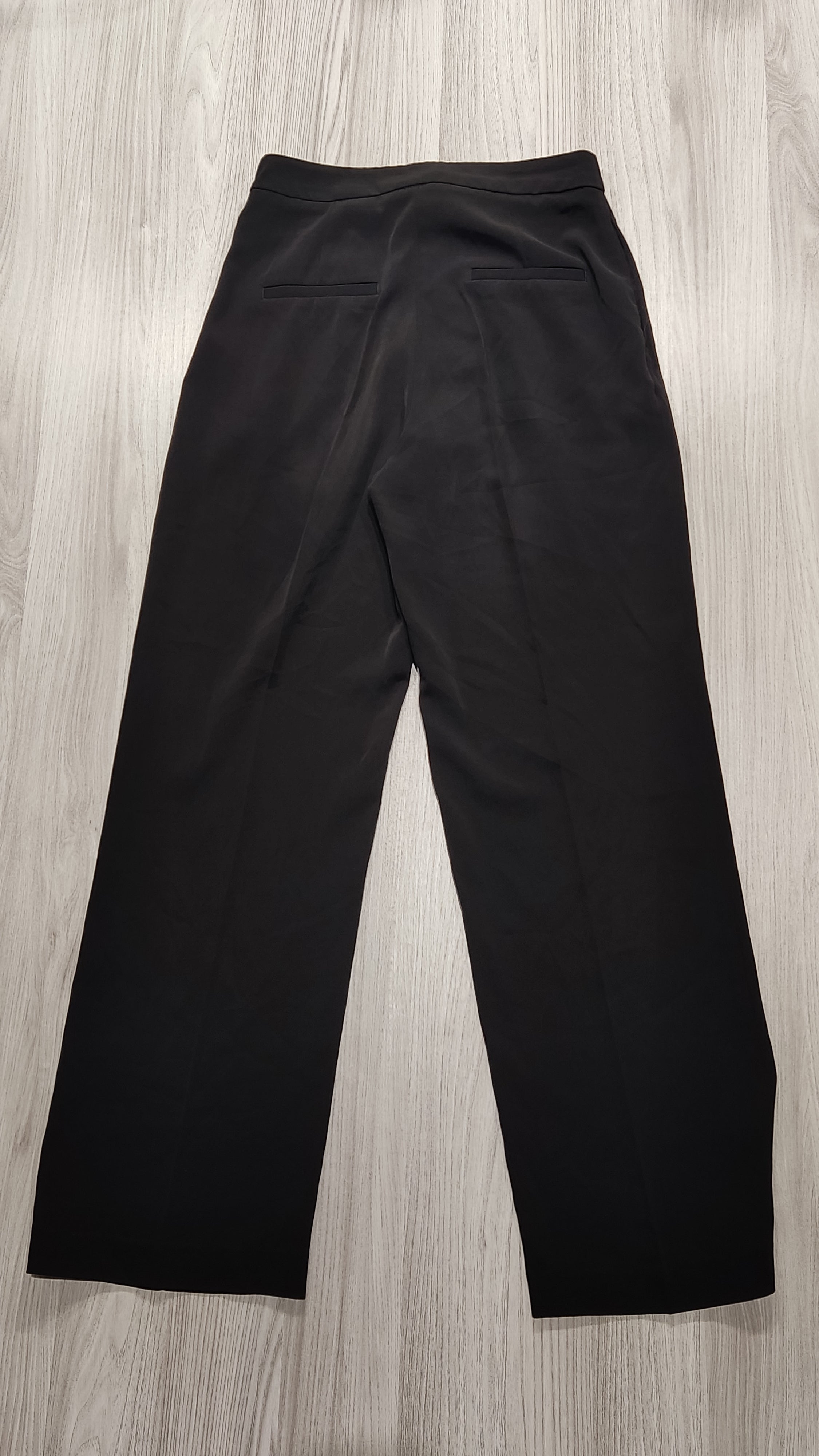 H&M fekete bõ szárú nadrág