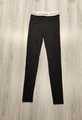 Pretty Little Thing fekete leggings