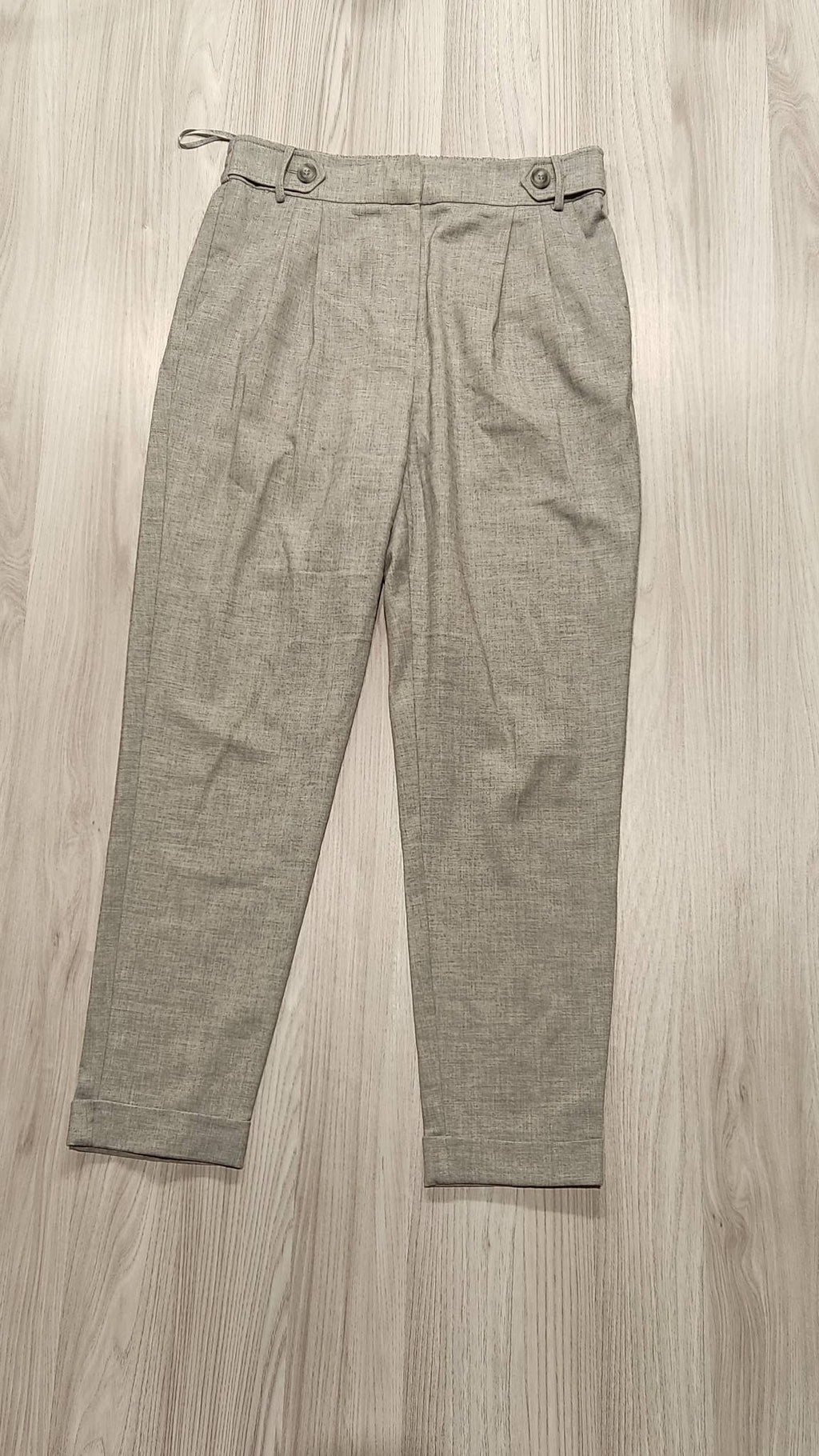 F&F világosszürke elegáns nadrág