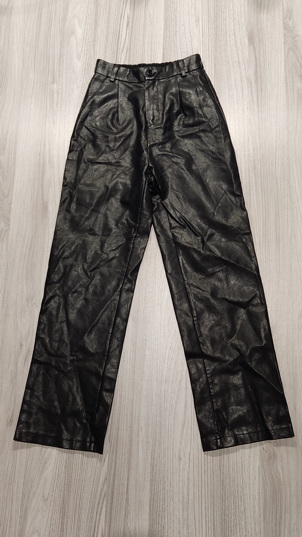 Fashion fekete mûbõr nadrág