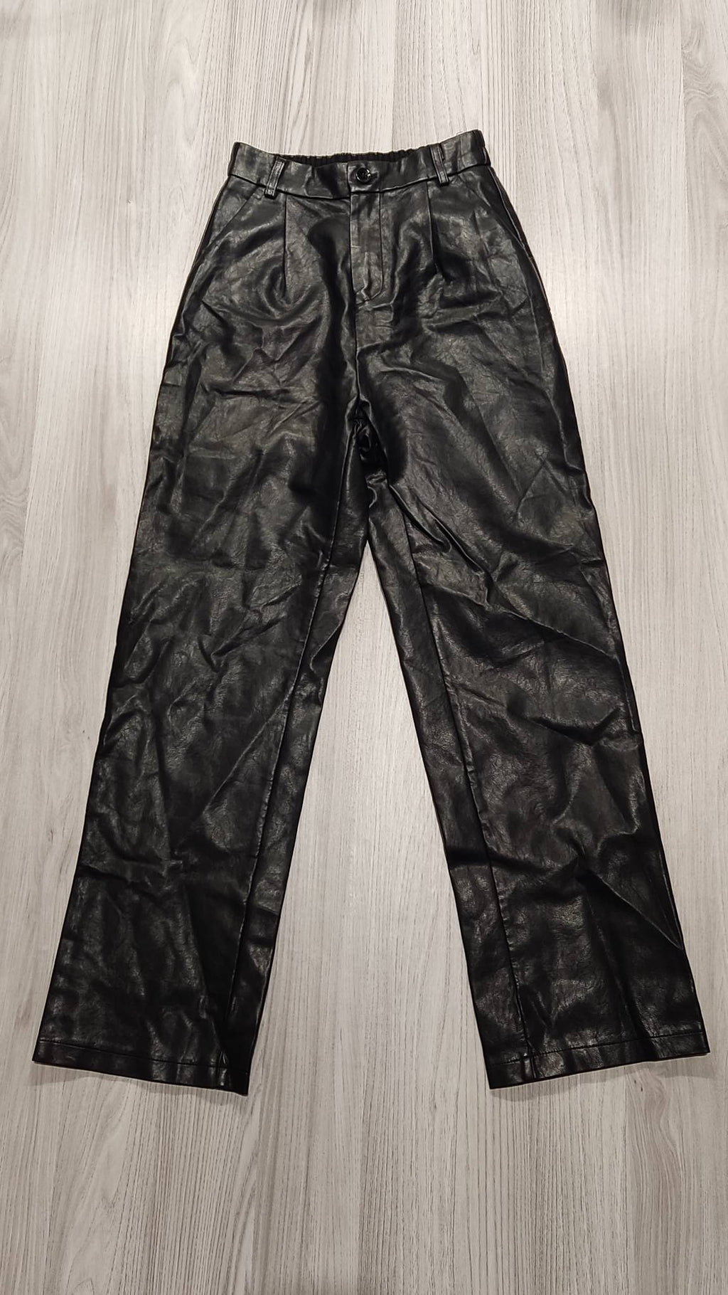 Fashion fekete mûbõr nadrág