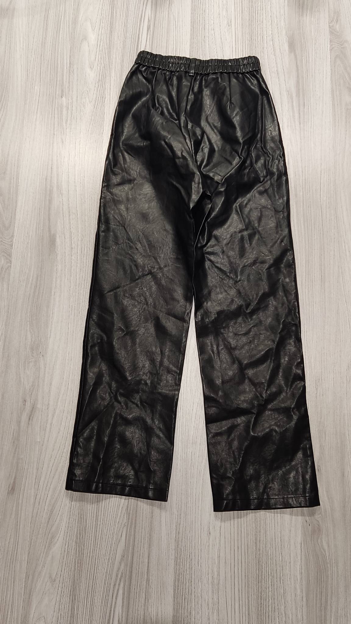 Fashion fekete mûbõr nadrág