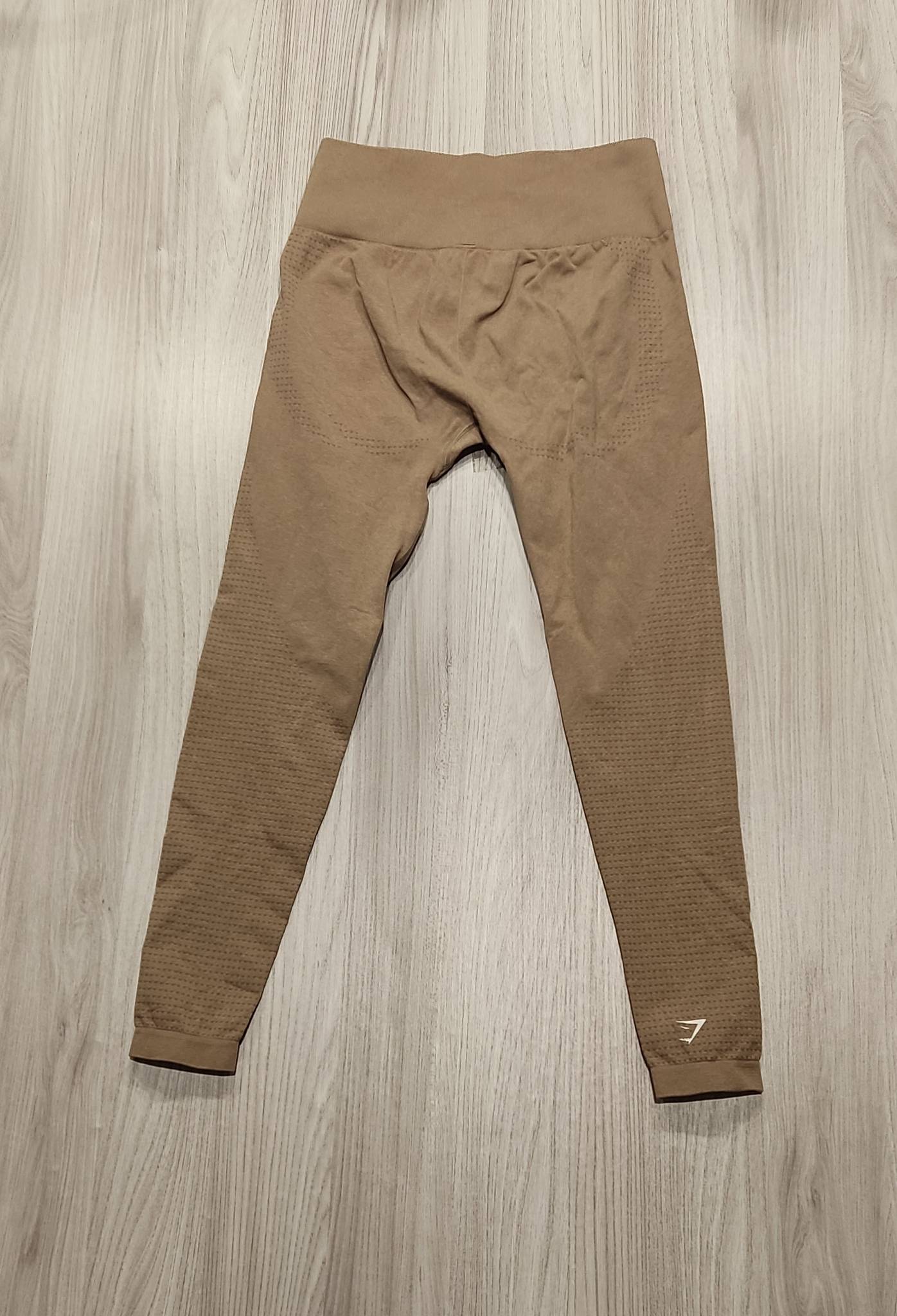 Ismeretlen márkájú barna sport leggings