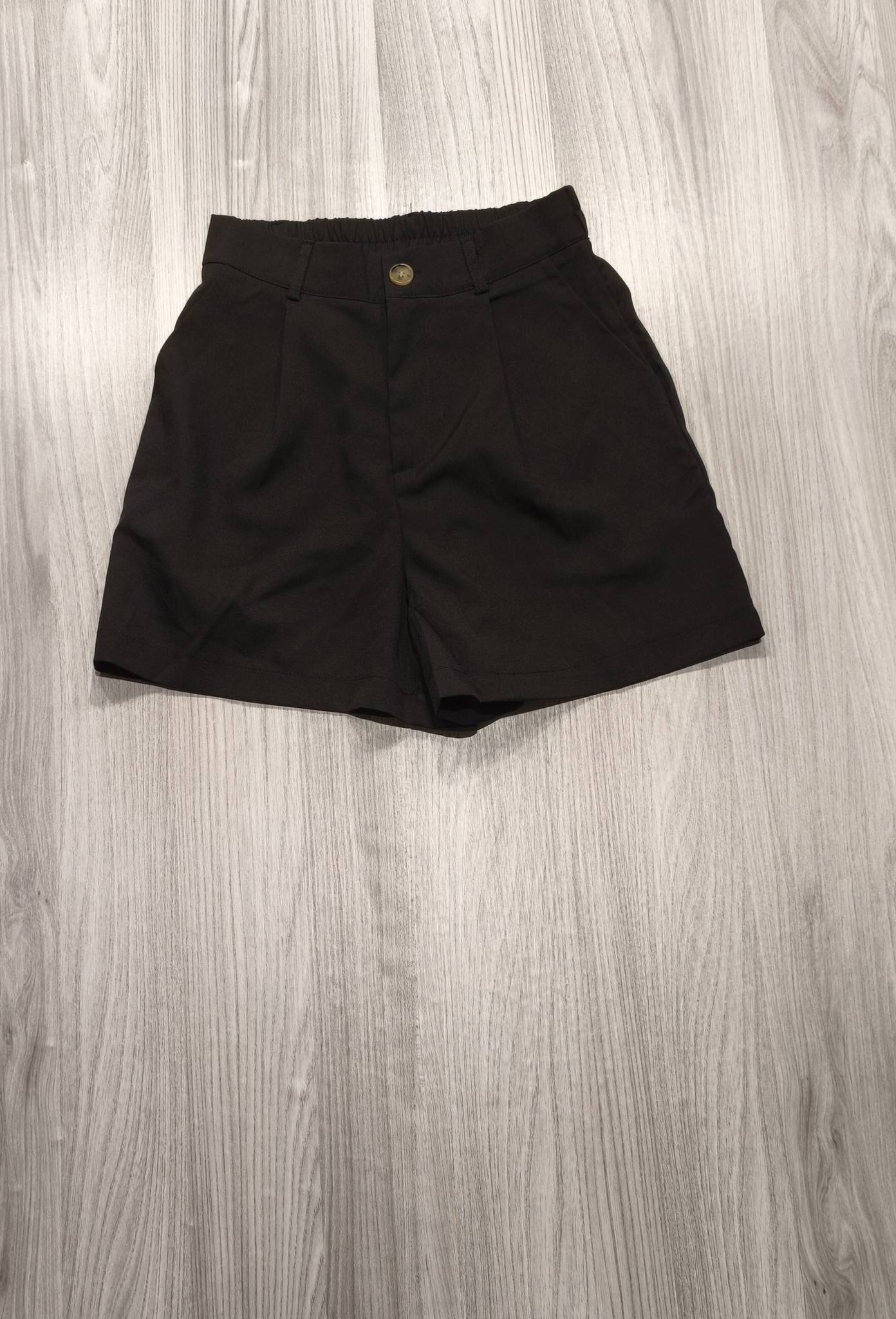 Dazy fekete rövidnadrág