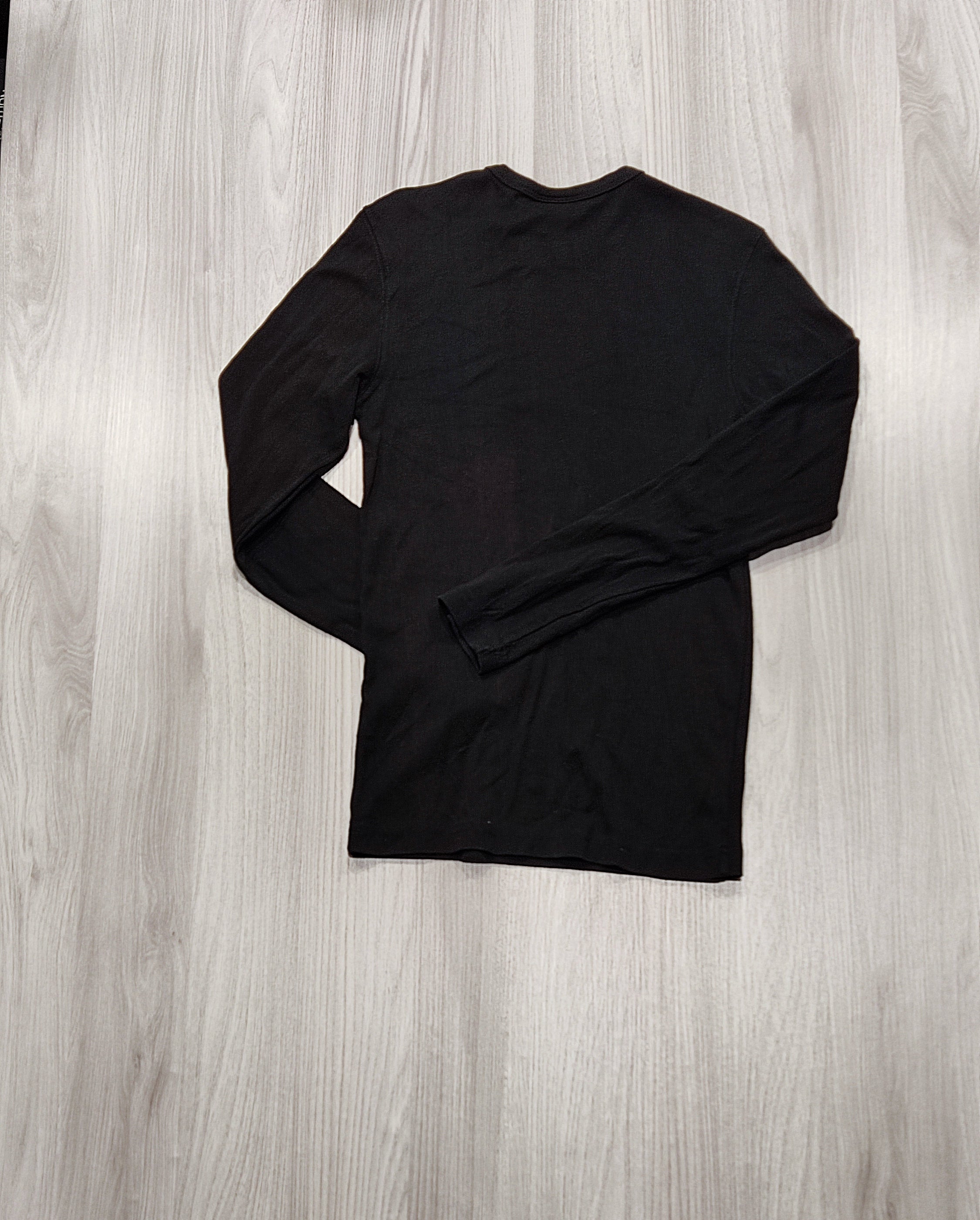 H&M fekete hosszú ujjú felsõ