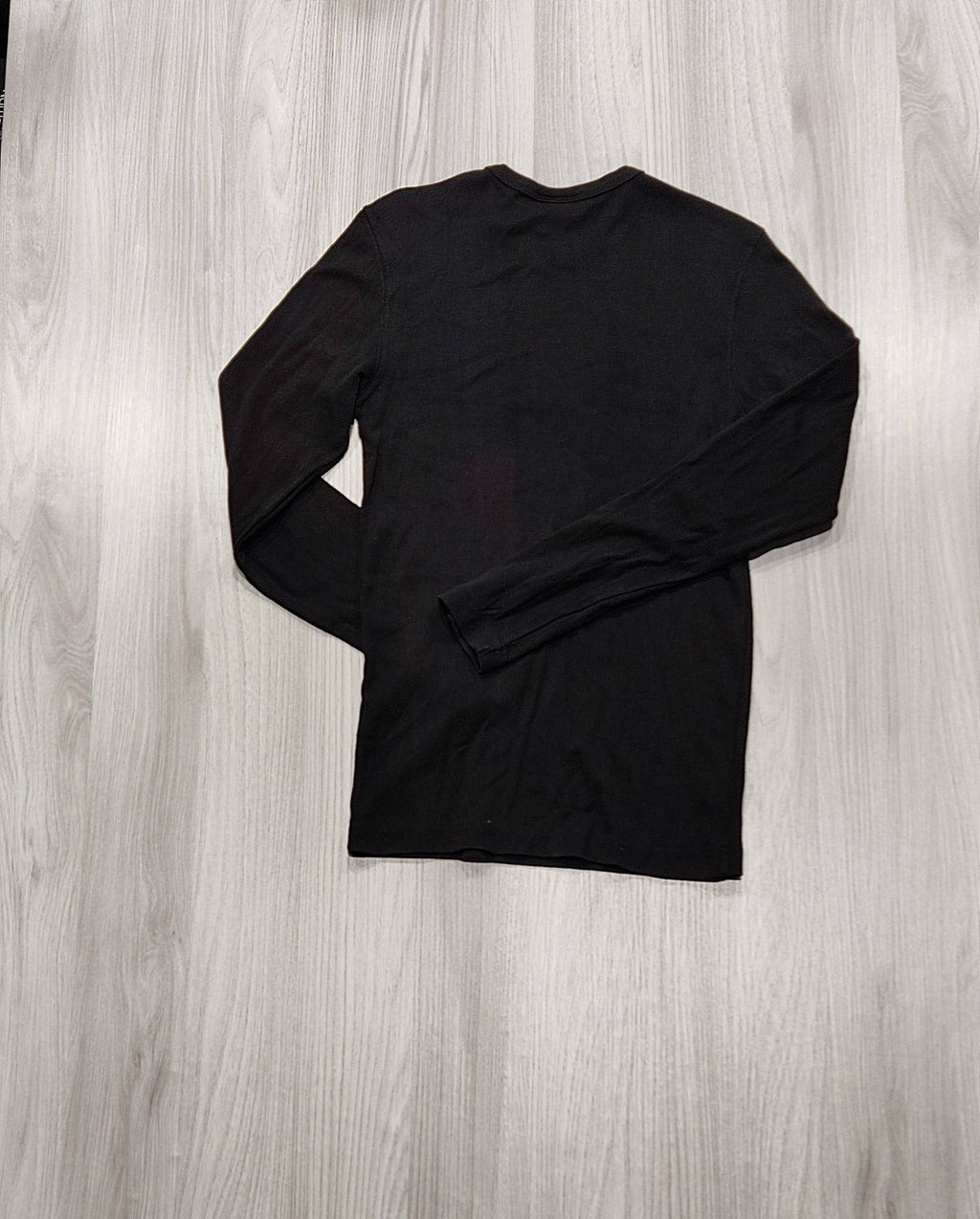 H&M fekete hosszú ujjú felsõ
