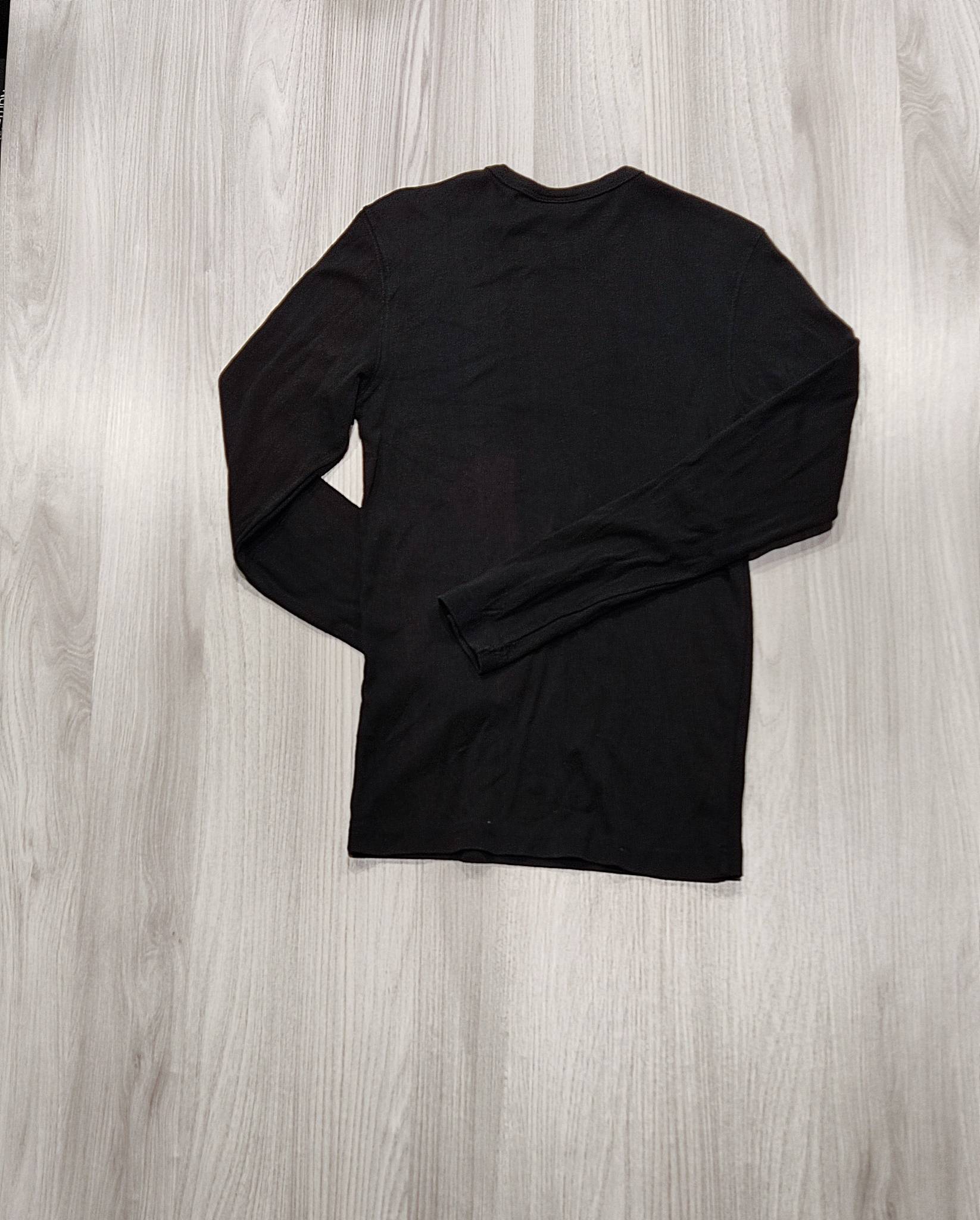 H&M fekete hosszú ujjú felsõ