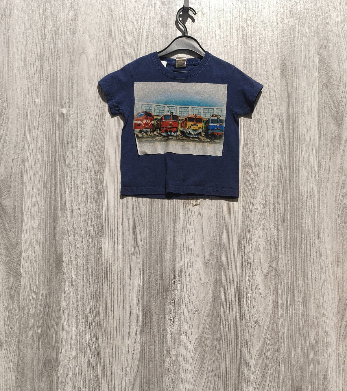 FRUIT OF THE LOOM sötétkék vonatmintás fiú póló