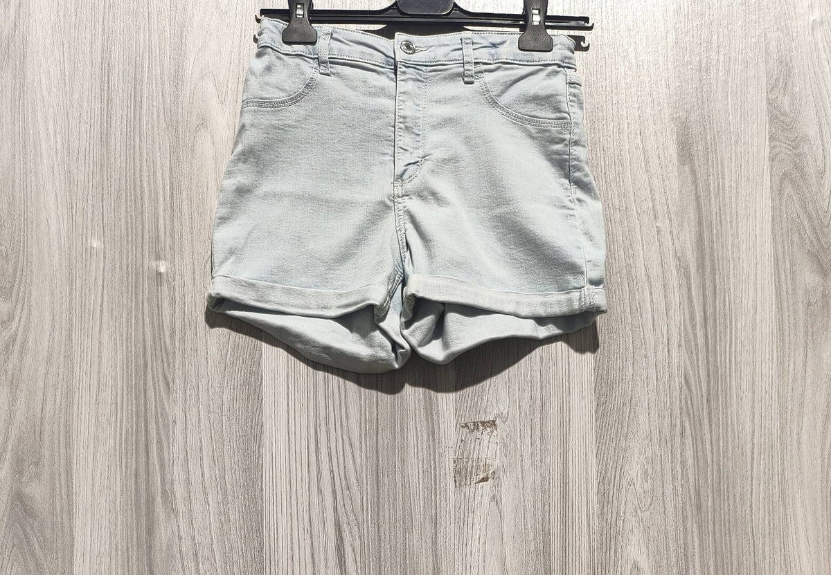 H&M világoskék farmer rövidnadrág