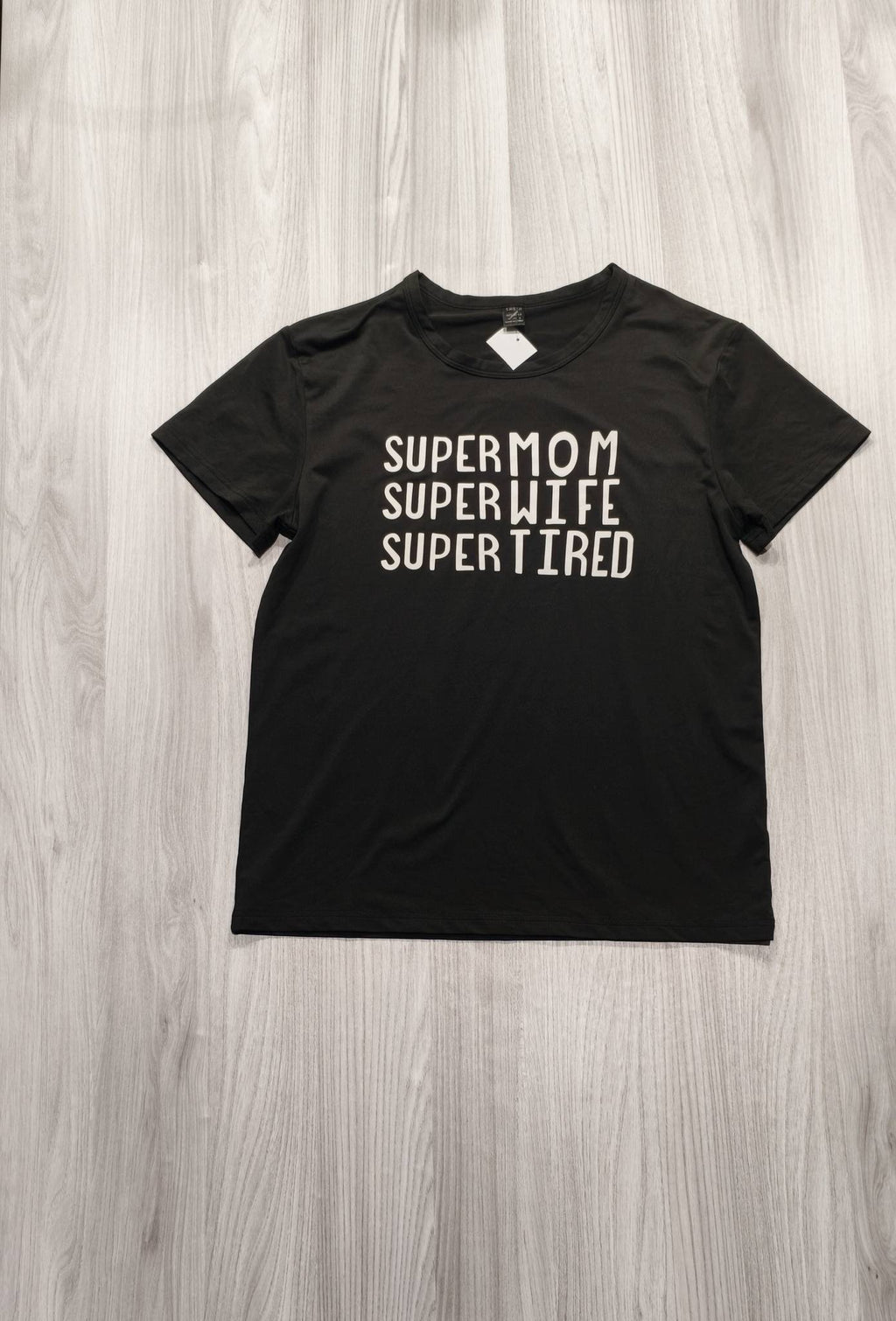 Shein fekete „Super Mom” feliratos póló