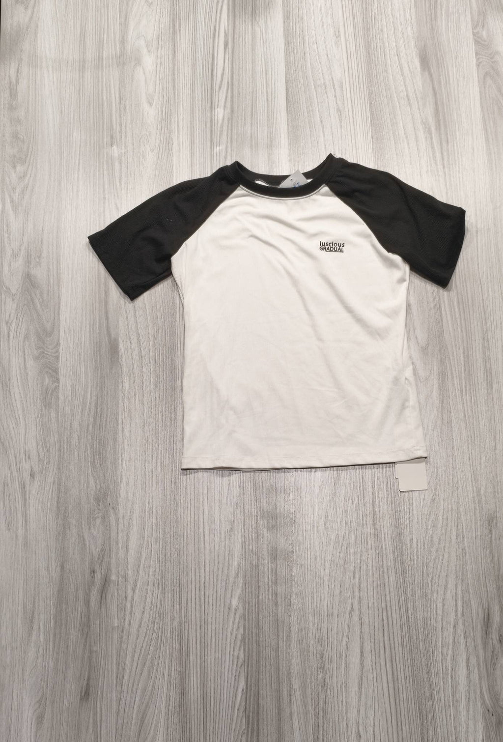 Luscious Gradual fekete-fehér sport póló