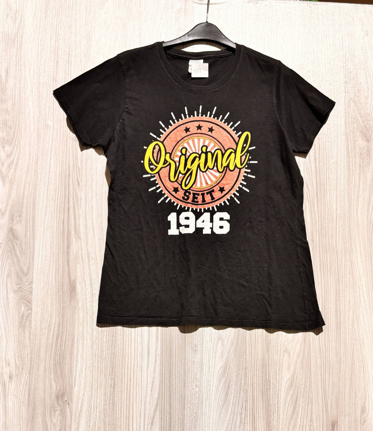 Port & Company fekete Original 1945 feliratos póló
