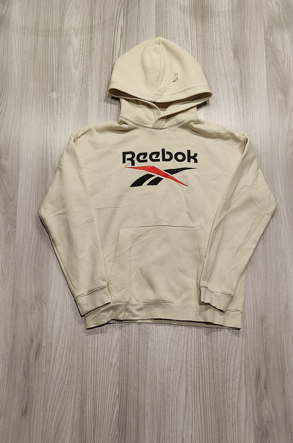 Reebok krémszínû kapucnis pulóver
