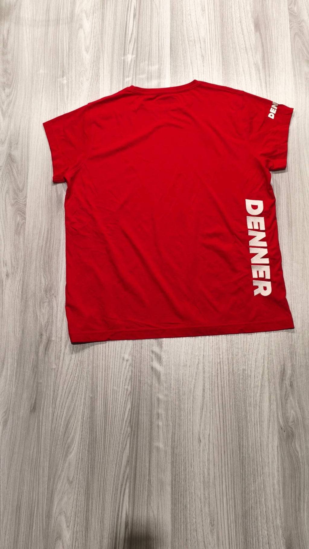 Denner piros póló